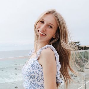 Meet your Posher, Lexi